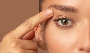 eyelash trends